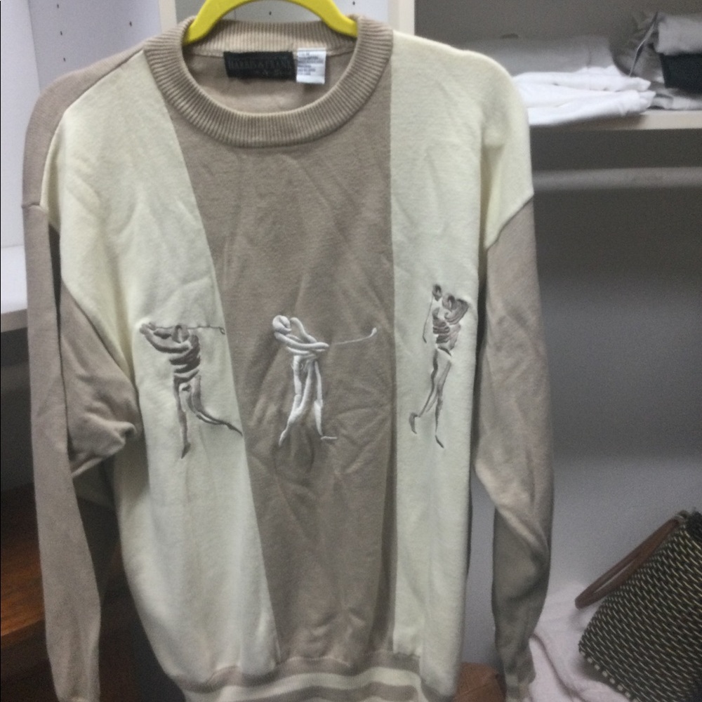 Men’s pullover sweater, golf theme.